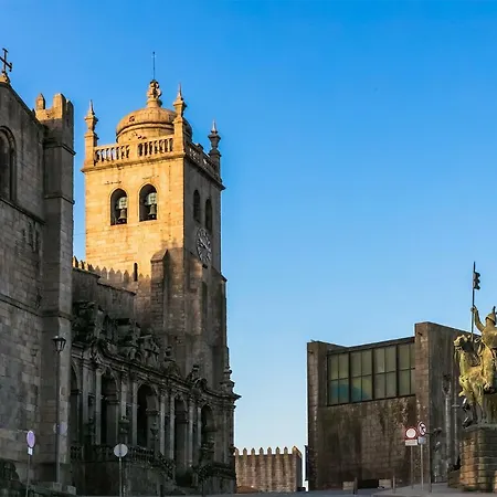 Cardosas Charming With Balconies *