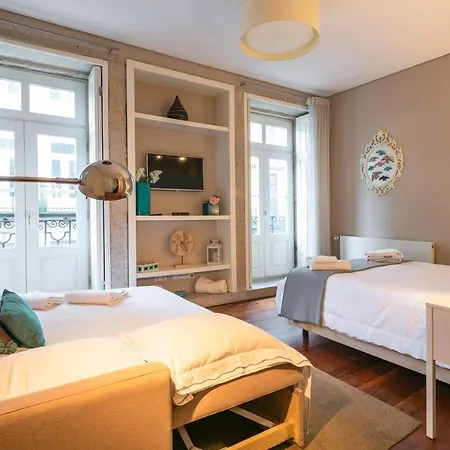 Cardosas Charming With Balconies * Porto