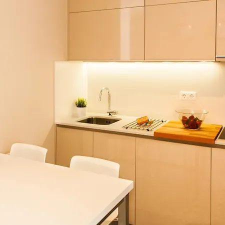 Cardosas Charming With Balconies * פורטו